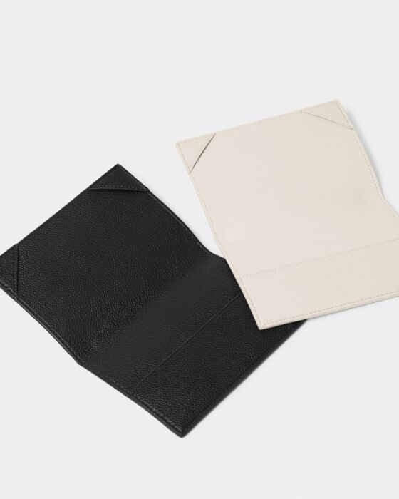 Katie Loxton Bridal Passport Gift Set 'Mr and Mrs'